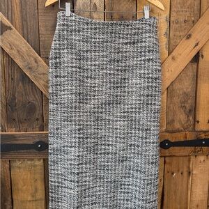 Truth by Republic Skirt – Size 8 – NWT – Classic Textured Knit